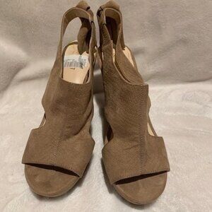 Nine West Platforms suede Size 9M